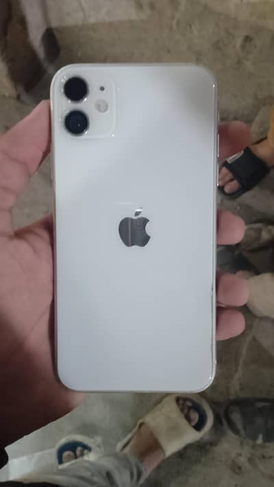 iphone 11 64 gb siraf lainay walay banday rabta karai