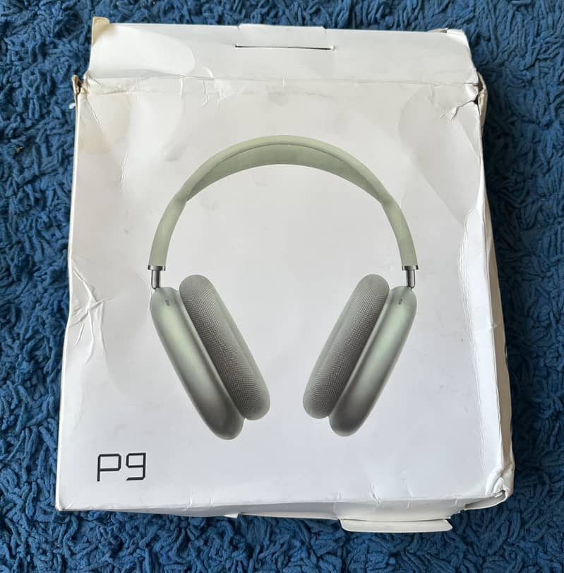 P9 wireless headset 1