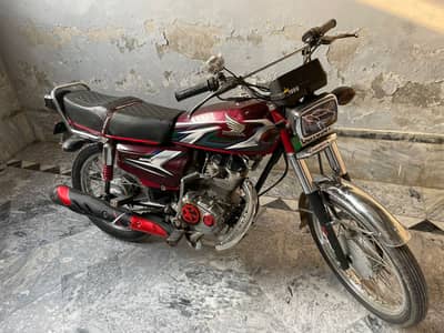 Honda CG 125 2023
