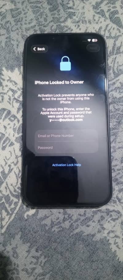 iphone 13 icloud lock urgent sell (03161490110)