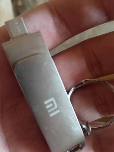 16 TB USB CHINA SY MANGWAYI THE WHATAPP NUM 0332905416