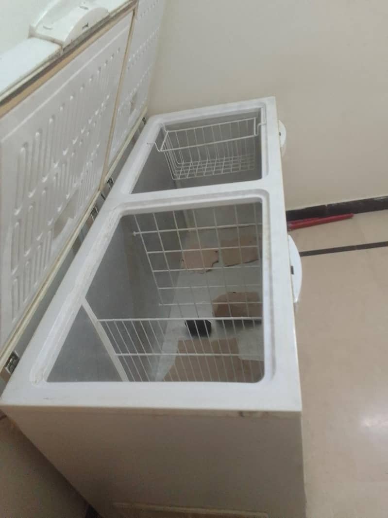 waves deep freezer 5