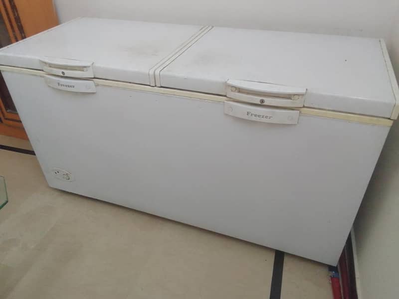 waves deep freezer 9