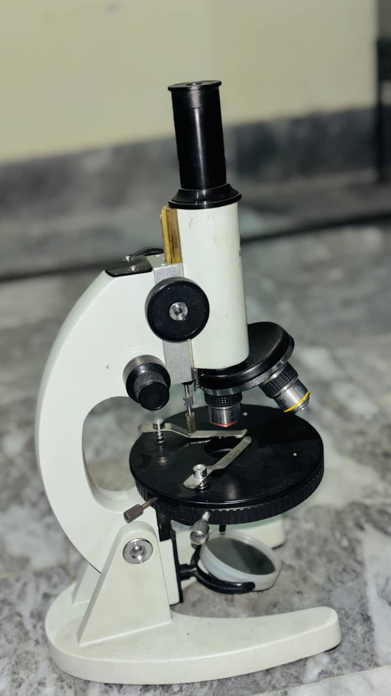 Monocular microscope 0