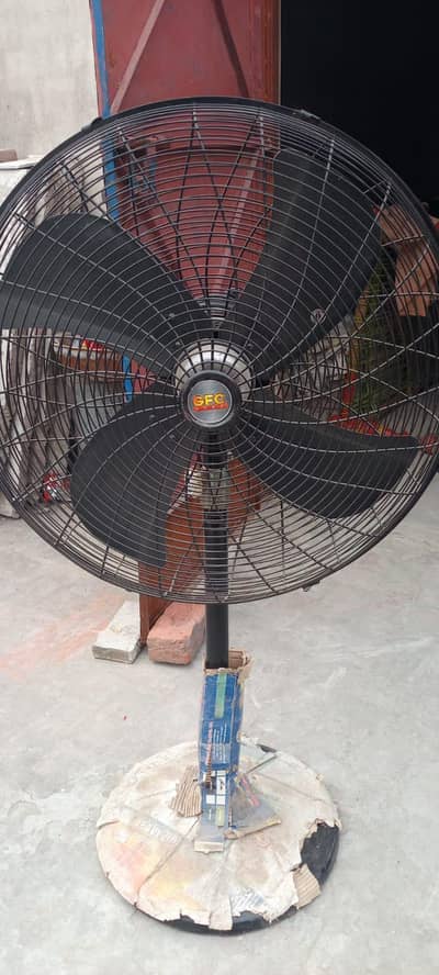 Pedestal Fan For Sale