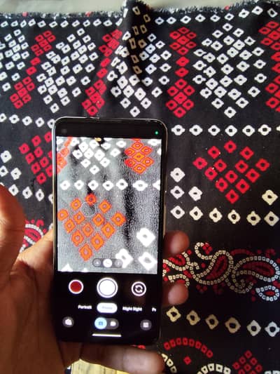 Pixel 4a 5G no dot no shade 128gb