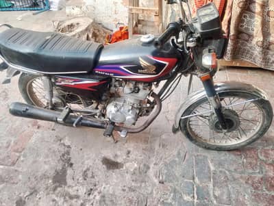Honda 125cg
