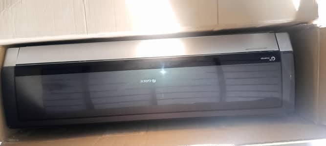 Gree 1.5 Ton Inverter AC - GS-18CITH11B - Excellent Condition