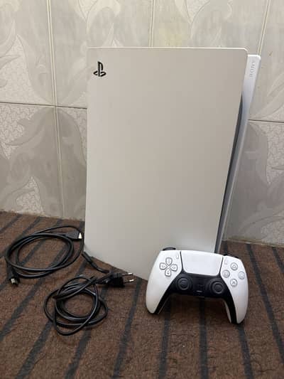 Ps5 Disc Version Great Condition With Original Controllers