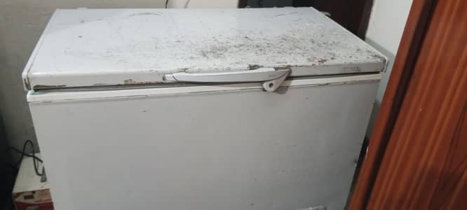 Dawlance freezer A1 condition