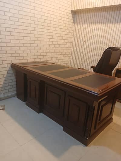 Office furniture