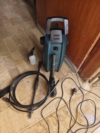 car washer and solar cleaner machine