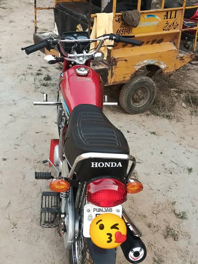 Honda 125 2017 model just like zero meter