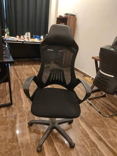 2 Revolving Office Chairs