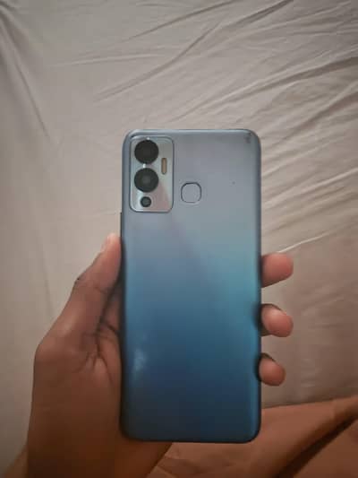Infinix Hot 12 Play