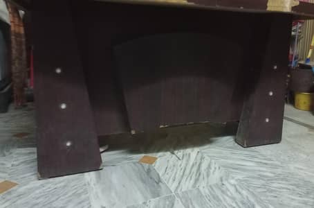 Table and 4 x Revolving chairs for sale