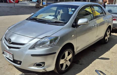 Toyota Belta 2007/ 2011 Silver