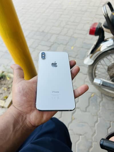 Iphone xs max offical PTA approved