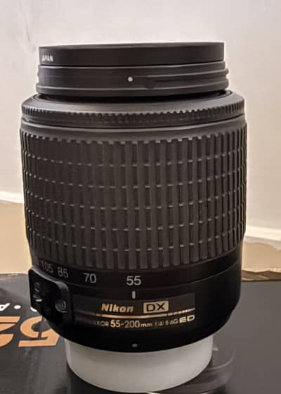 Nikkon lens DX 55-200mm
