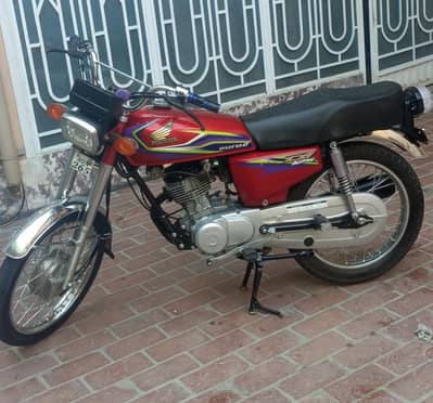 Honda 125,isb registered