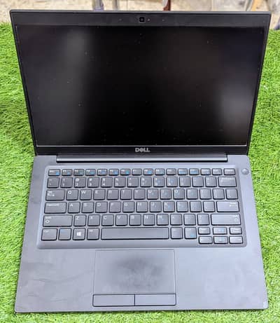 DELL LATITUDE 7390 Laptop 90% Battery Health No touch Display