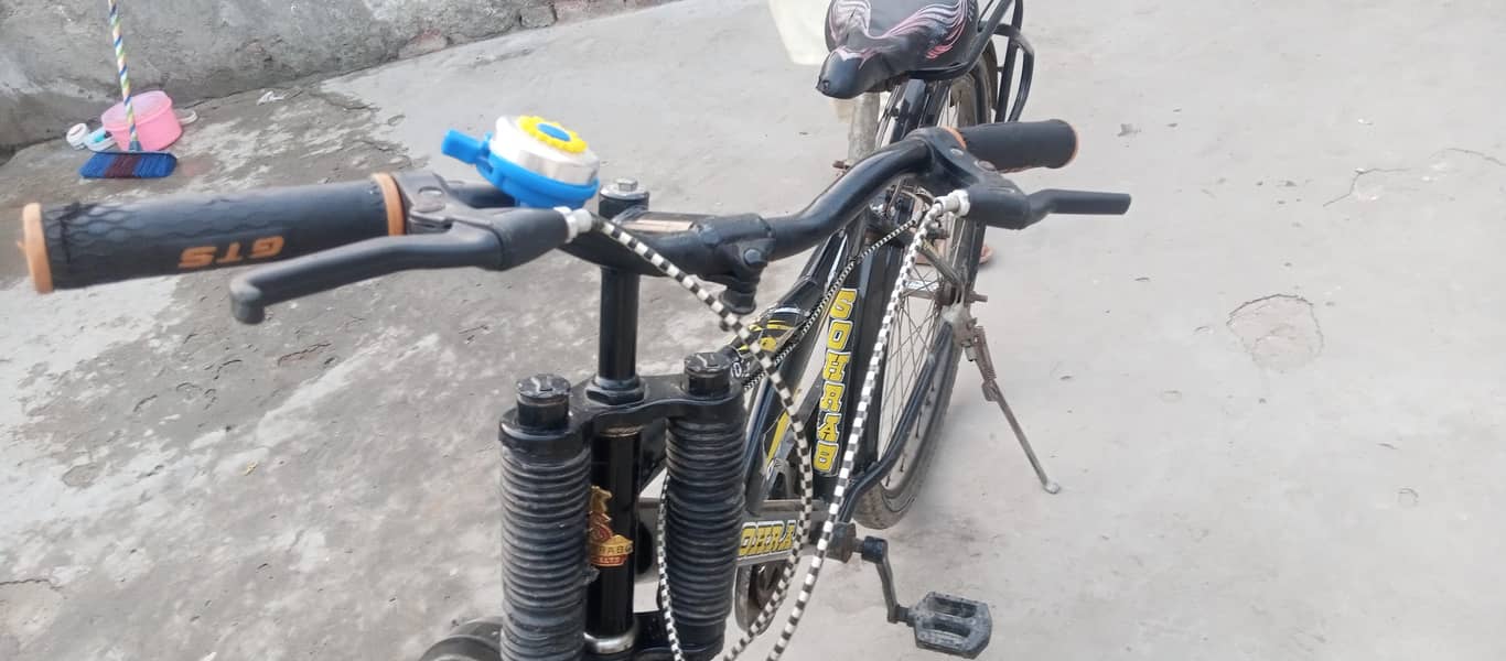 صرف تین ماہ سائیکل استعمال ہوئی ہے بالکل نیو ہے 0