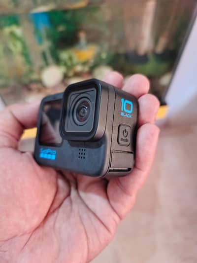 GoPro HERO 10 Black – Like New, Excellent Condition