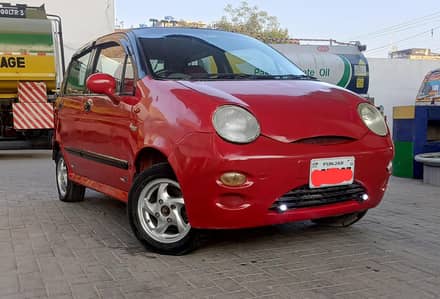 QQ cherry. chilled AC. 18 plus average. beautiful family use car.