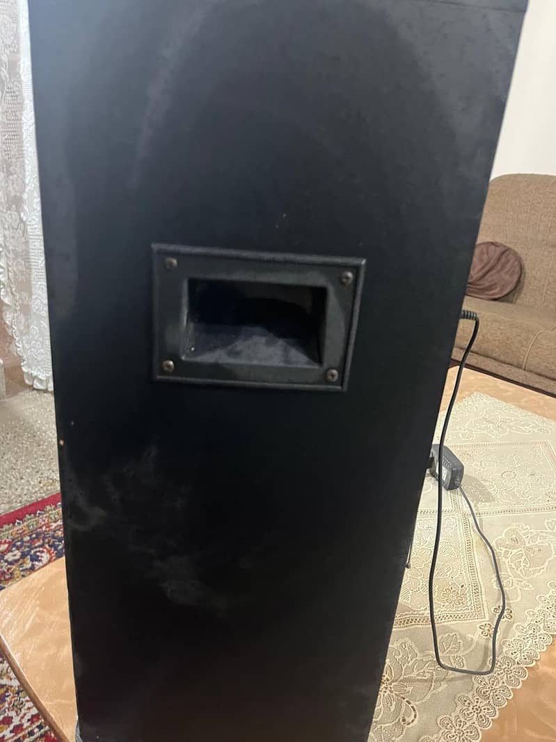 Audionic Bluetooth speaker 8