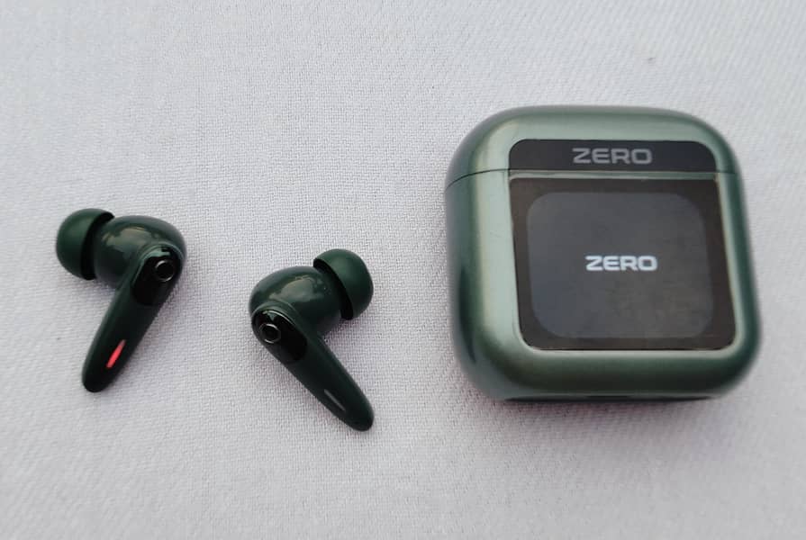 Zero Display Earbuds 2