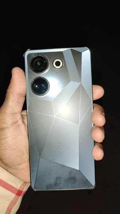 Tecno Camon 20