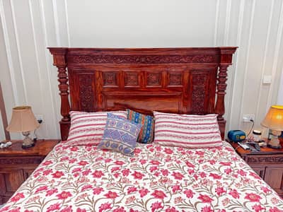 chinioti wood bed set
