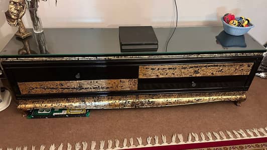 Tv table codintion 10/10