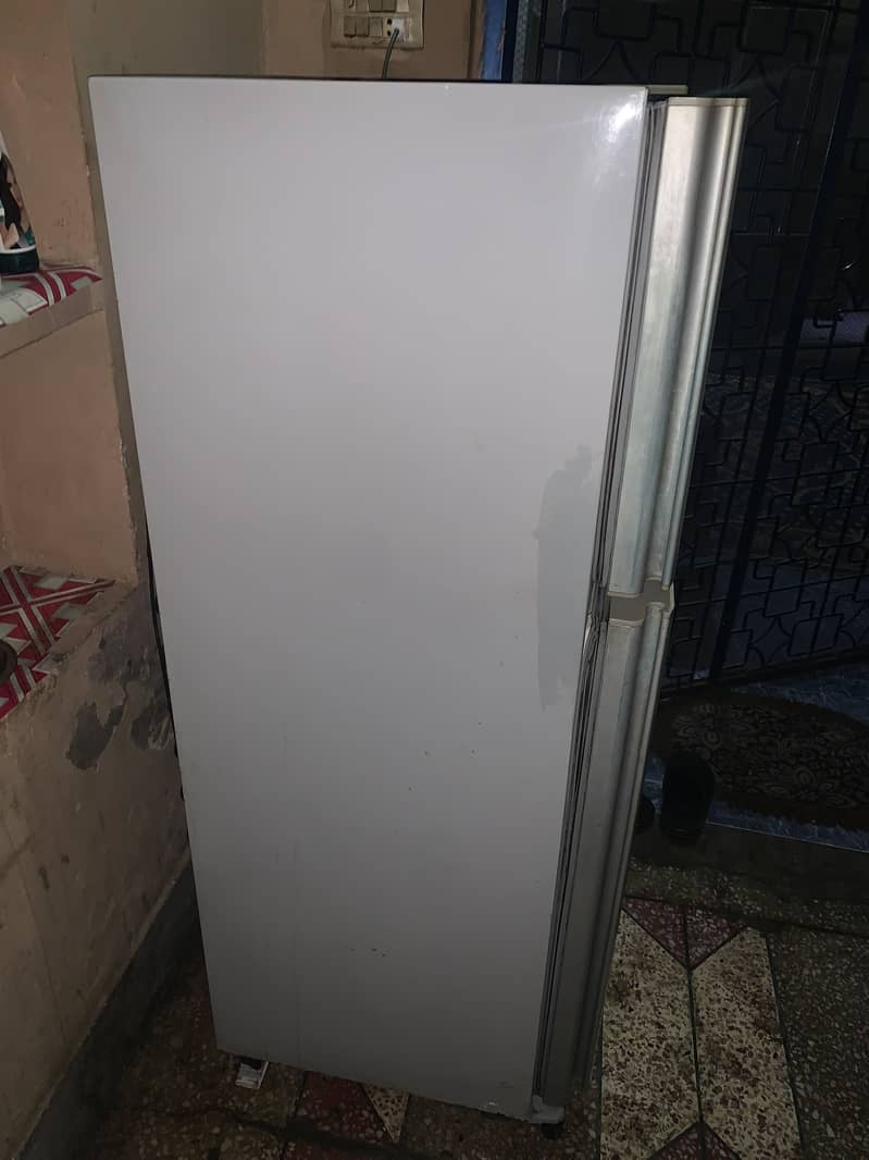 Dawlance Reflection Small Medium Size 1