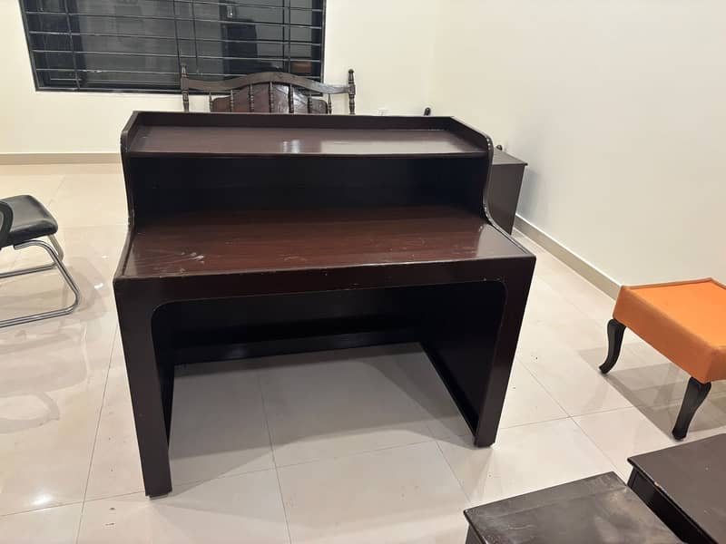 Study table wood sheet. 0