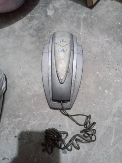 7 Telephone in Rs. 1000