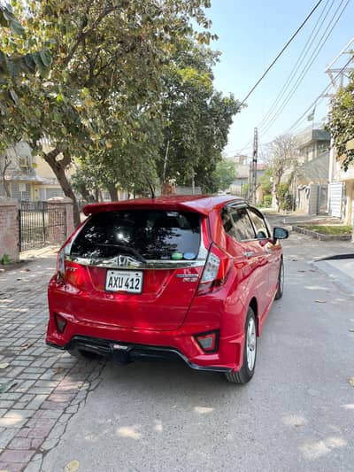 honda fit  Rs 2018