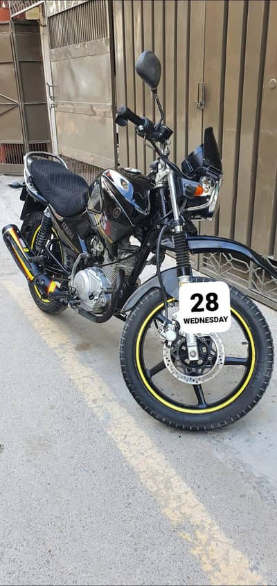 Yamaha YB125G | Black | YBR | Self start | 125 | off road | yamaha