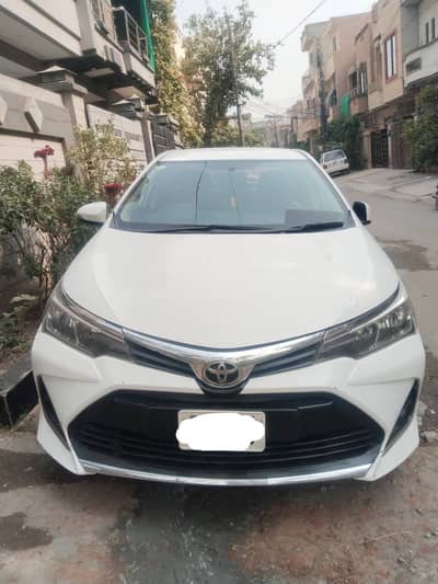 Corolla Altis 2016