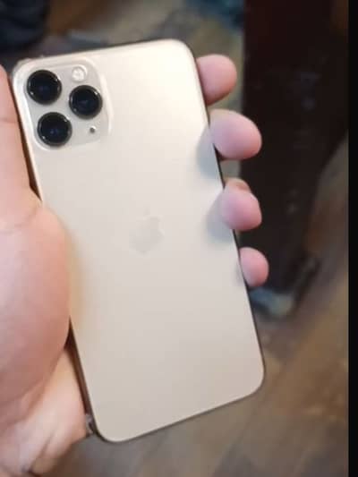 Iphone 11 pro factory unlock