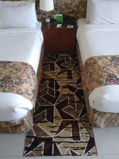 we are hiring roomboy for 4 star hotel