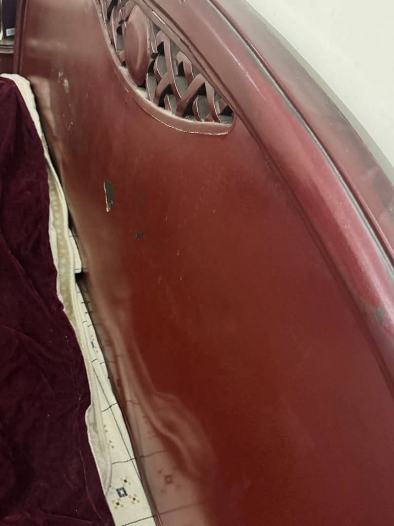 Bed ,dressing , side table 5