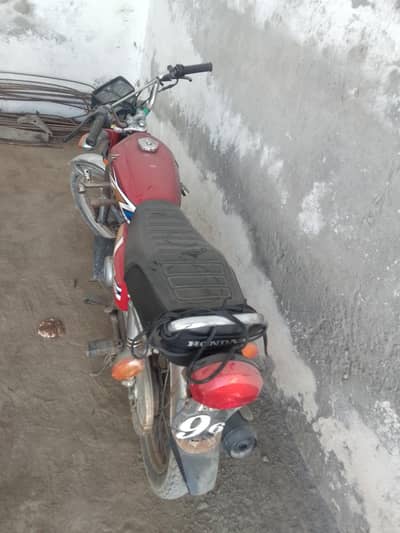 Honda CG 125 2020 7/10 condition all ok Geniune Bike