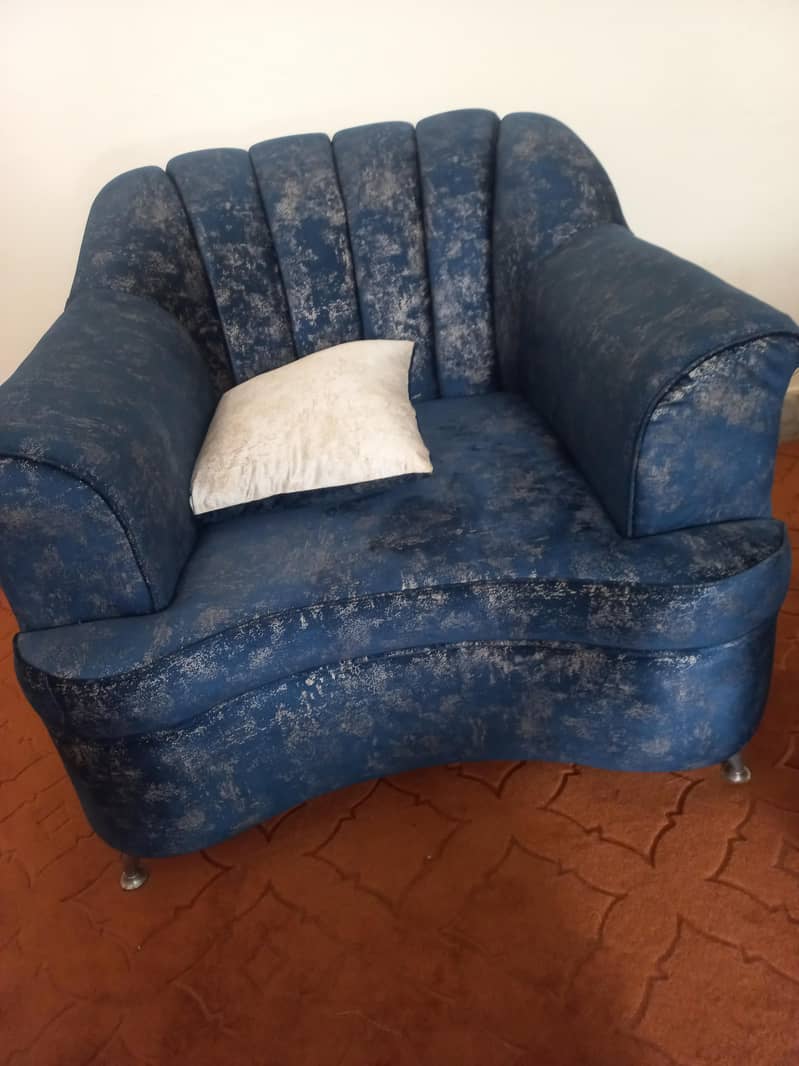 5 seats 5