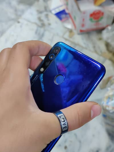 Tecno comon 12  for sell 4/64