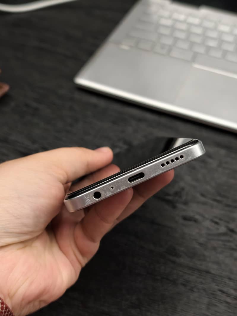 Dcode Cygnal 4 Pro  6/128 5