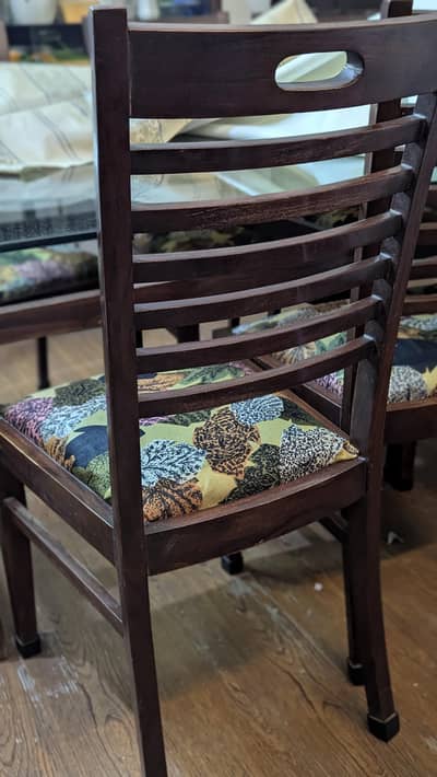 8 seater dining table