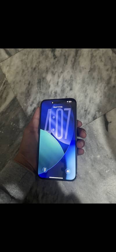 Urgent sale iphone PTA