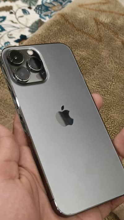 Apple iPhone 13 pro max with sim time. Of 1 month
