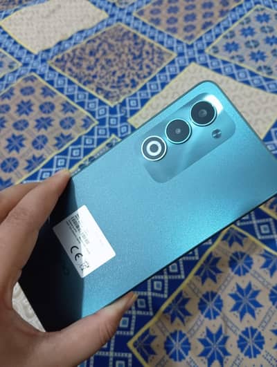 Oppo A5 mobile phone in brand new condition for sale